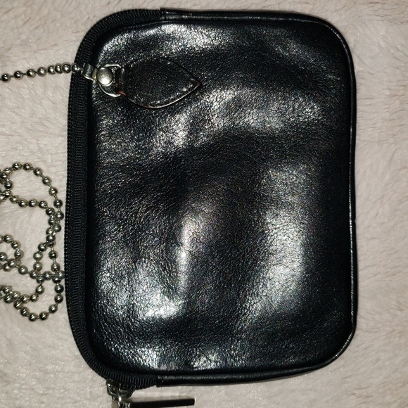 HOBO BRAND- Black Leather Small Crossbody with Chain Strap - Picture 4 of 7